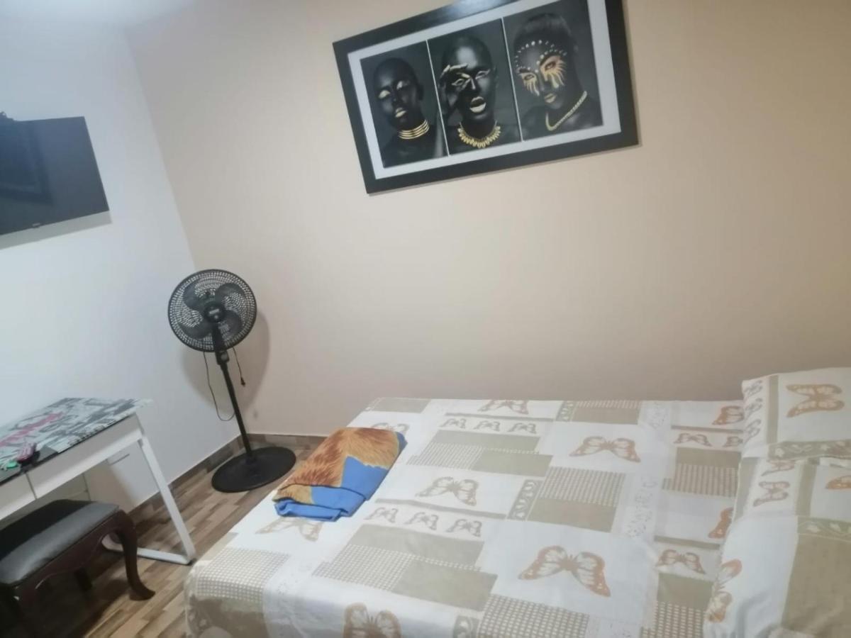 Hostal Avanza Кали Экстерьер фото