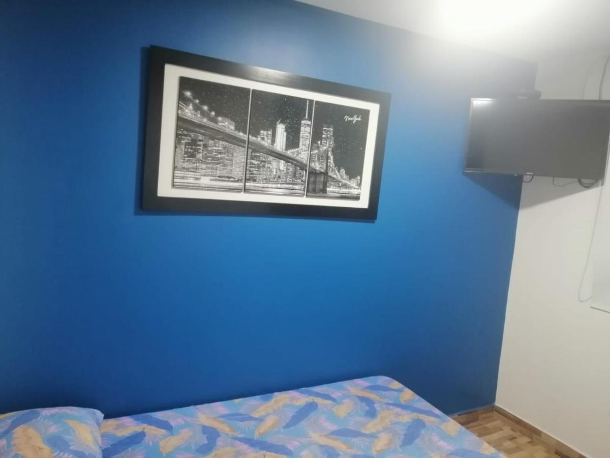 Hostal Avanza Кали Экстерьер фото
